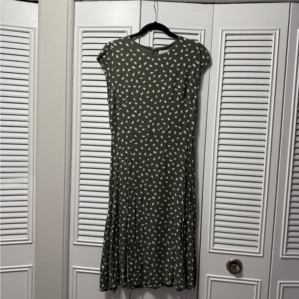 LOFT Green Midi Dress with abstract pattern